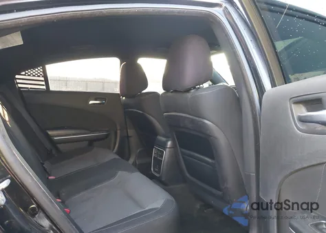 2016 Dodge Charger Sxt z USA, uszkodzony, nr VIN 2C3CDXHG3GH187594